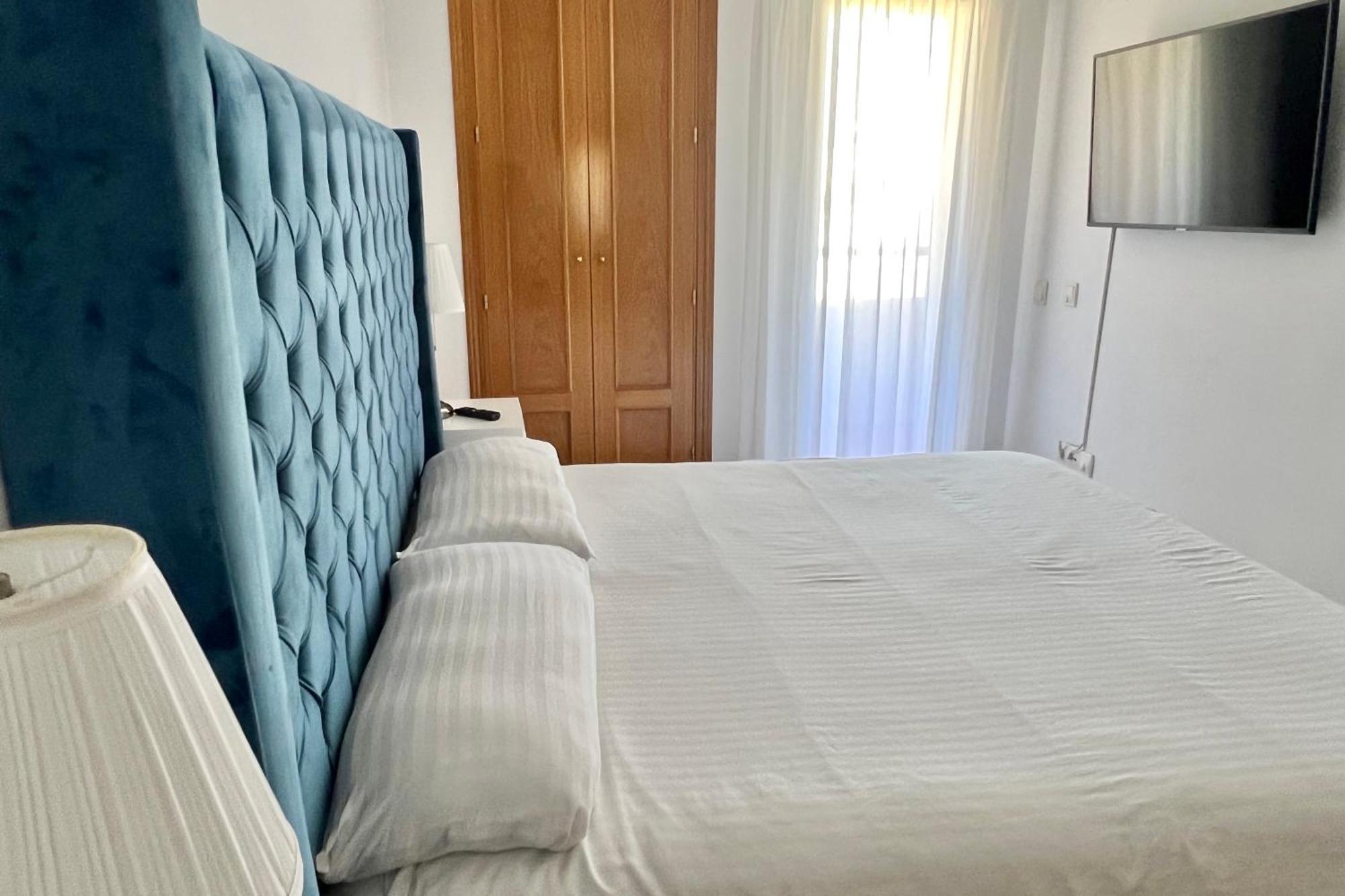 Marbella - Alicate Beachfront Apartment-9 Екстериор снимка